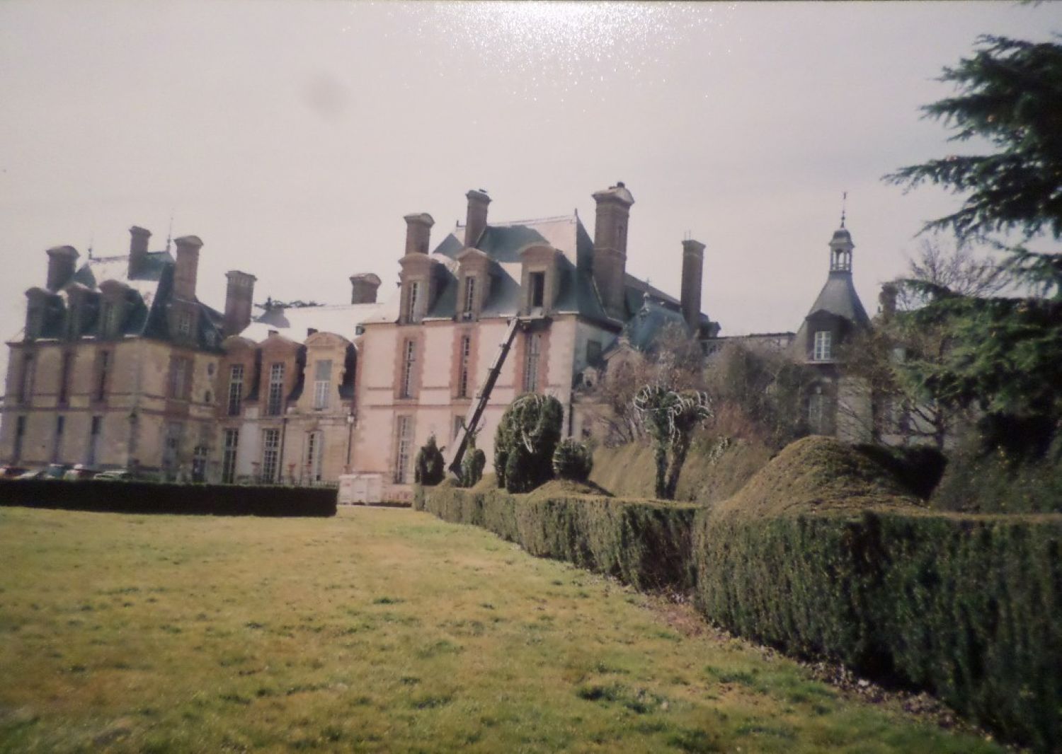 sgl-chateau-back-fr-pavi-henir-iv-2010