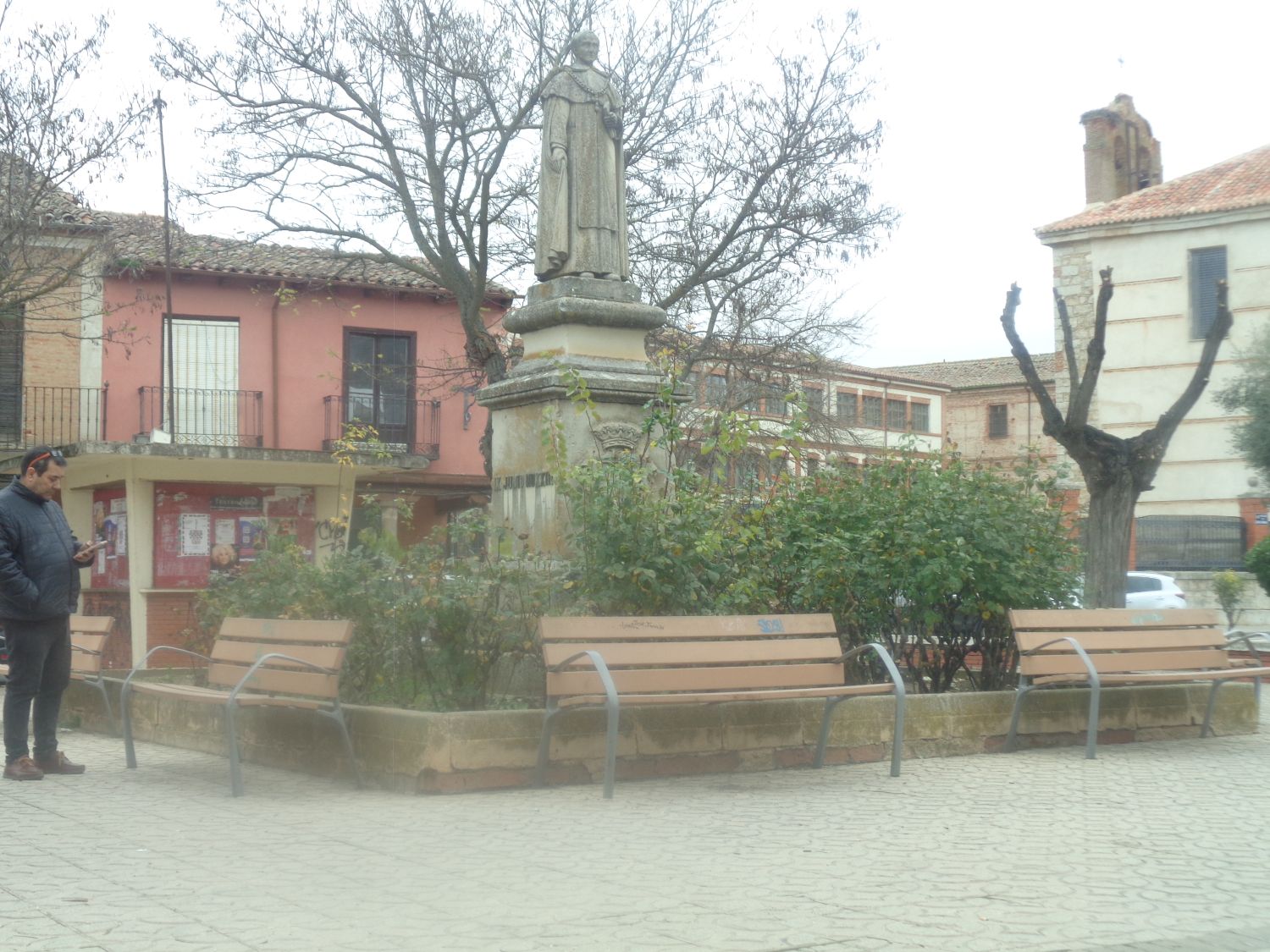 Toro Plaza de Santa Marina dec24