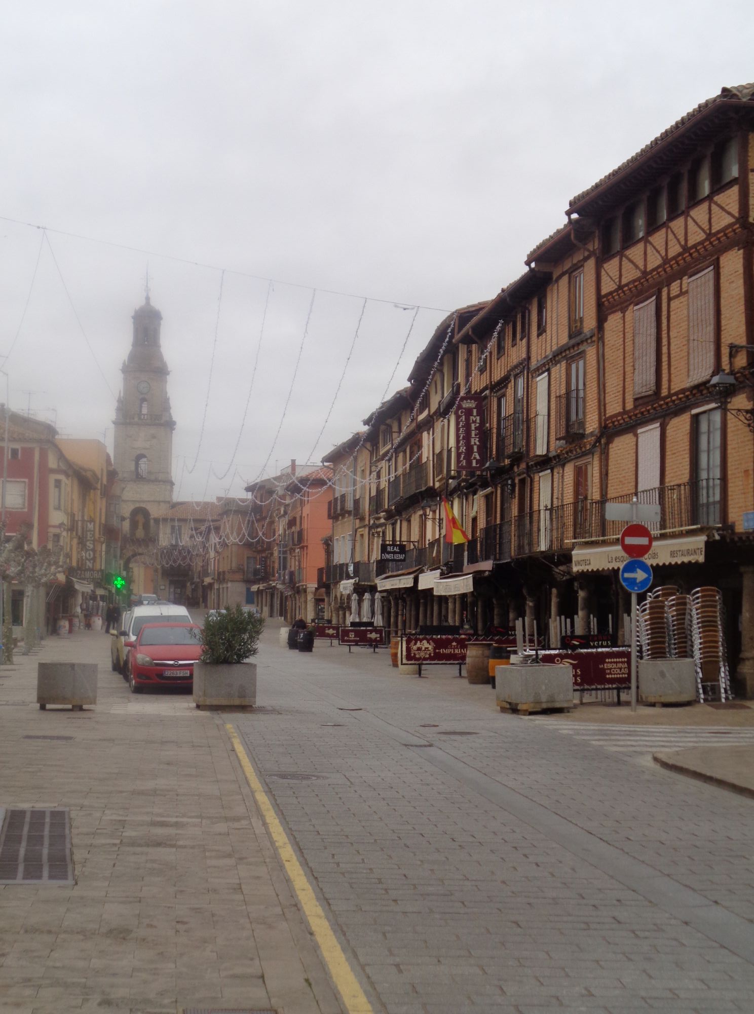 Toro plaza mayor to torre del reloj dec24