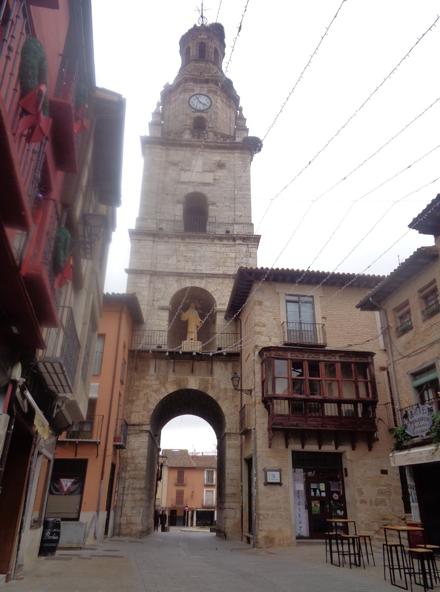 Toro torre del reloj front dec24