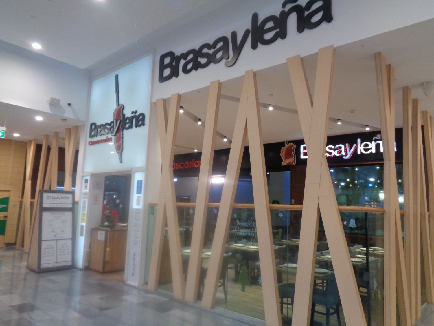 Valladolid Rio Shopping Brasa y Leña rodizio front dec24