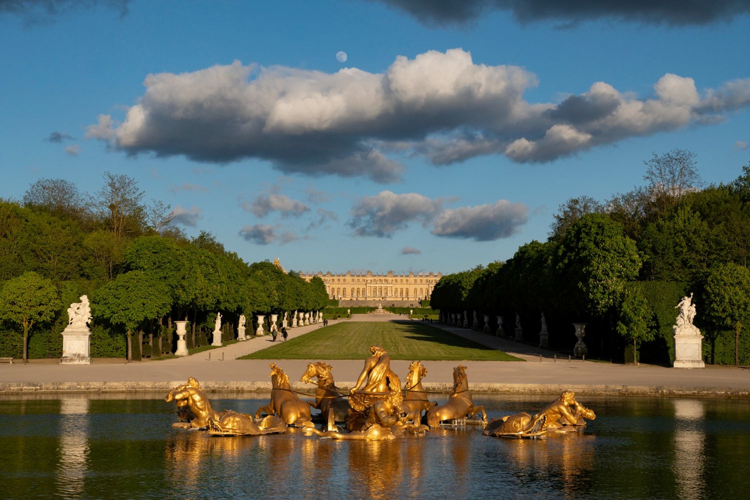 Versailles char d'Apollon dec24