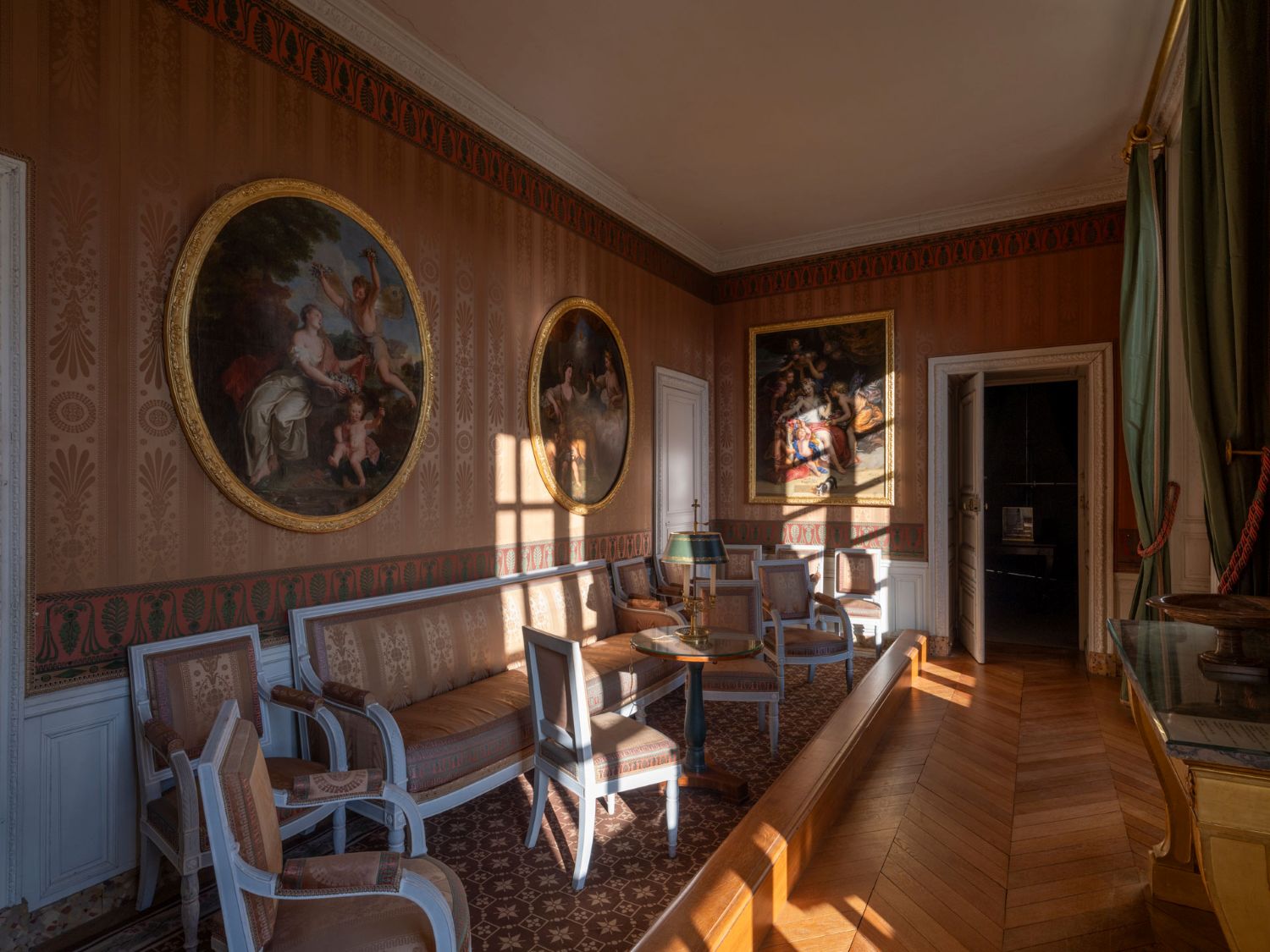Versailles château Grand Trianon l'antichambre de l'appartement de l'empereur dec24