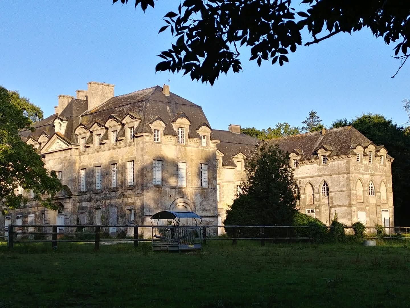 Hennebont abbaye Notre Dame de la Joie