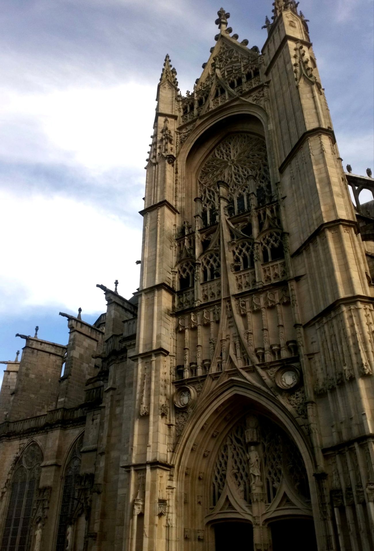 Limoges Cathédral Sainte Etienne front