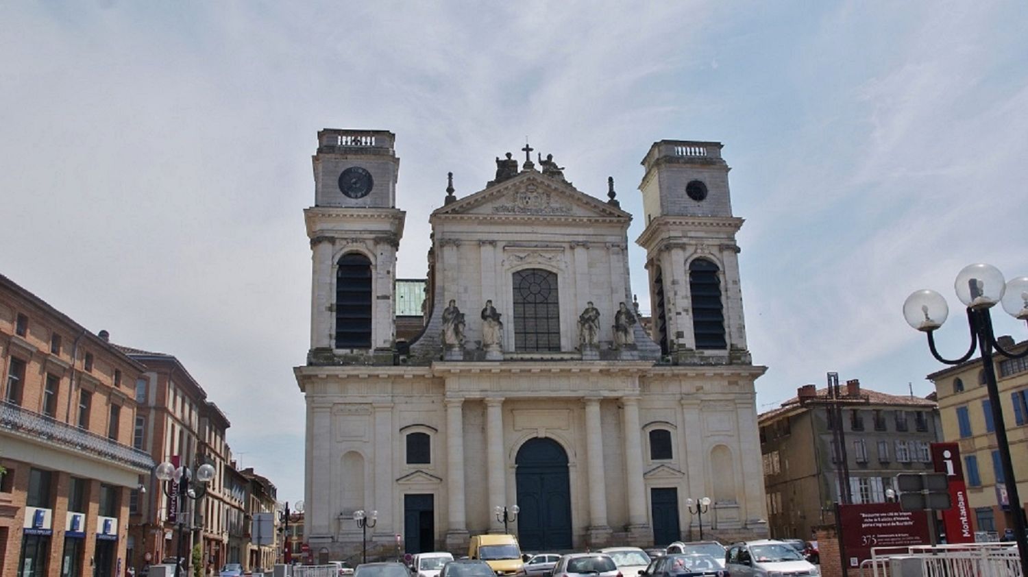 Montauban Cathédrale Notre Dame front