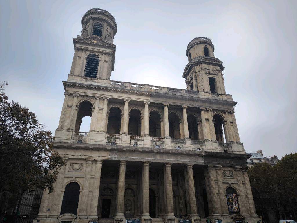Paris ch Saint Sulpice front