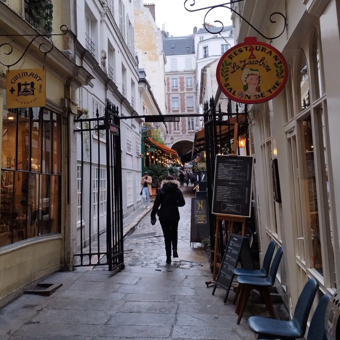 Paris cour du commerce Saint André