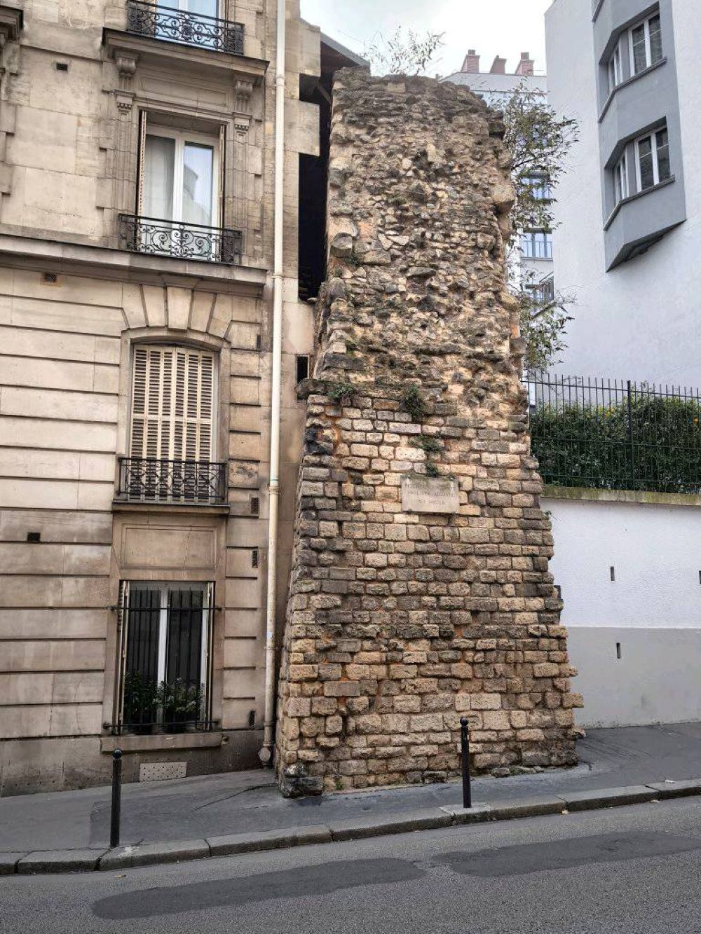 Paris Rue Clovis 5e ruins wall of Philippe Auguste