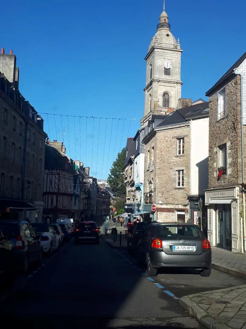 vannes-rue-de-la-fontaine-dec24
